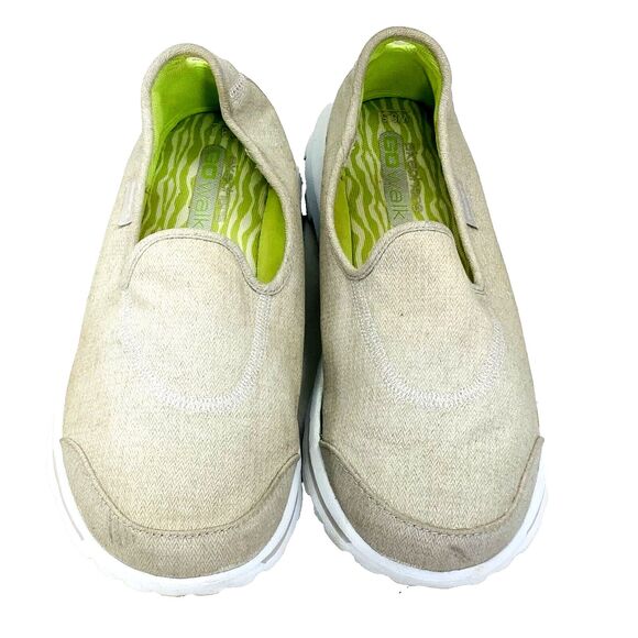 Skechers GO Walk Canvas Sneakers Tan Slip On Shoes 8.5 Women Foam Beach Festival - Picture 7 of 14